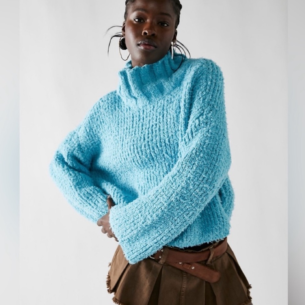 Free People Blue Turtleneck Sweater Size Small